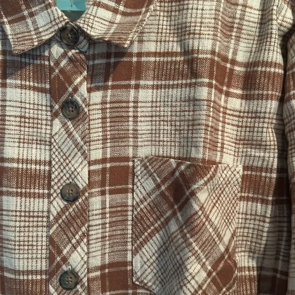 Super Soft Fall Flannel Oversized - Picture 2 of 4